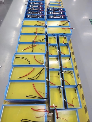 وظيفة بلوتوث 12 فولت 200 أمبير بطارية Lifepo4 قابلة لإعادة الشحن للنظام الشمسي RV